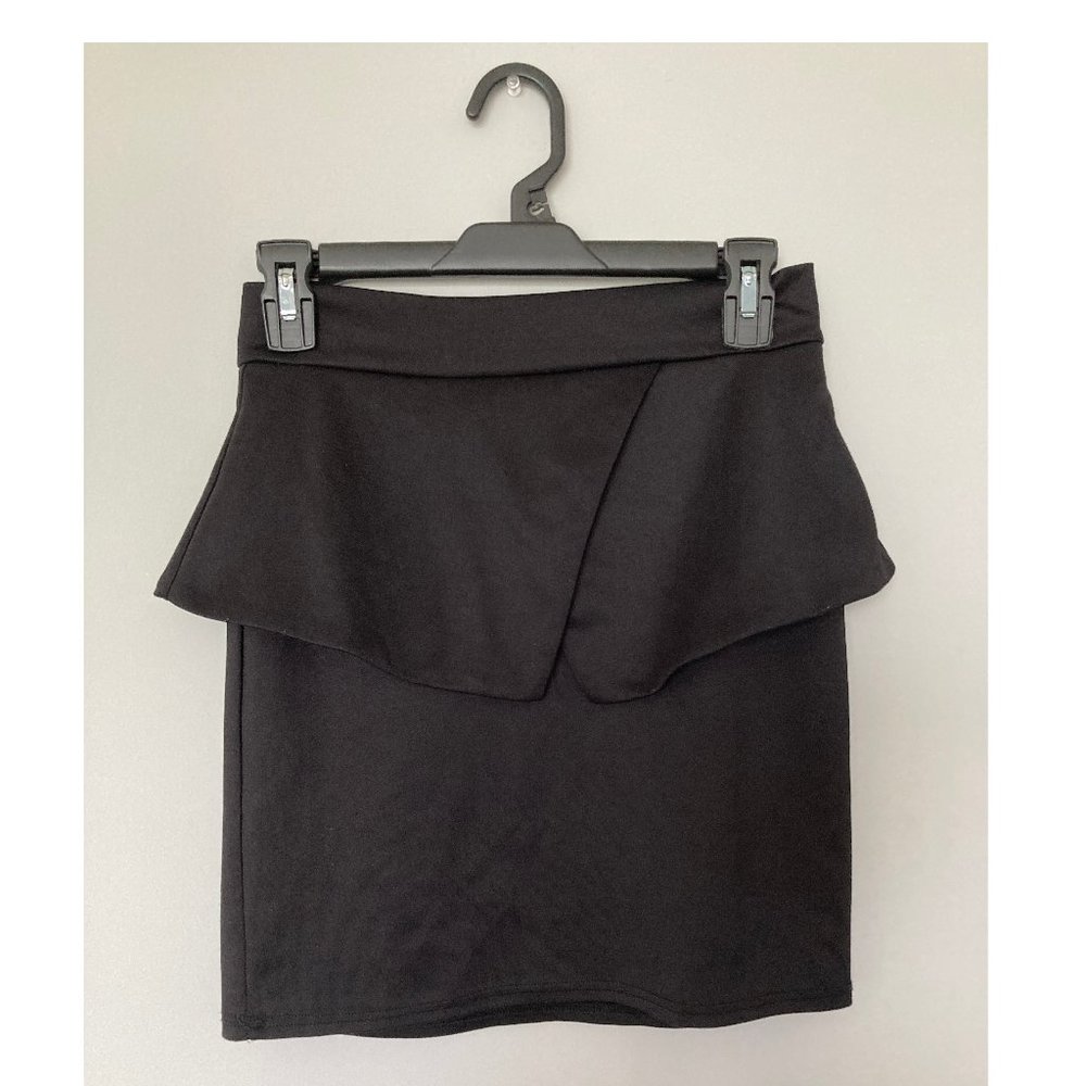 SOLD Charlotte Russe Black Pencil Skirt